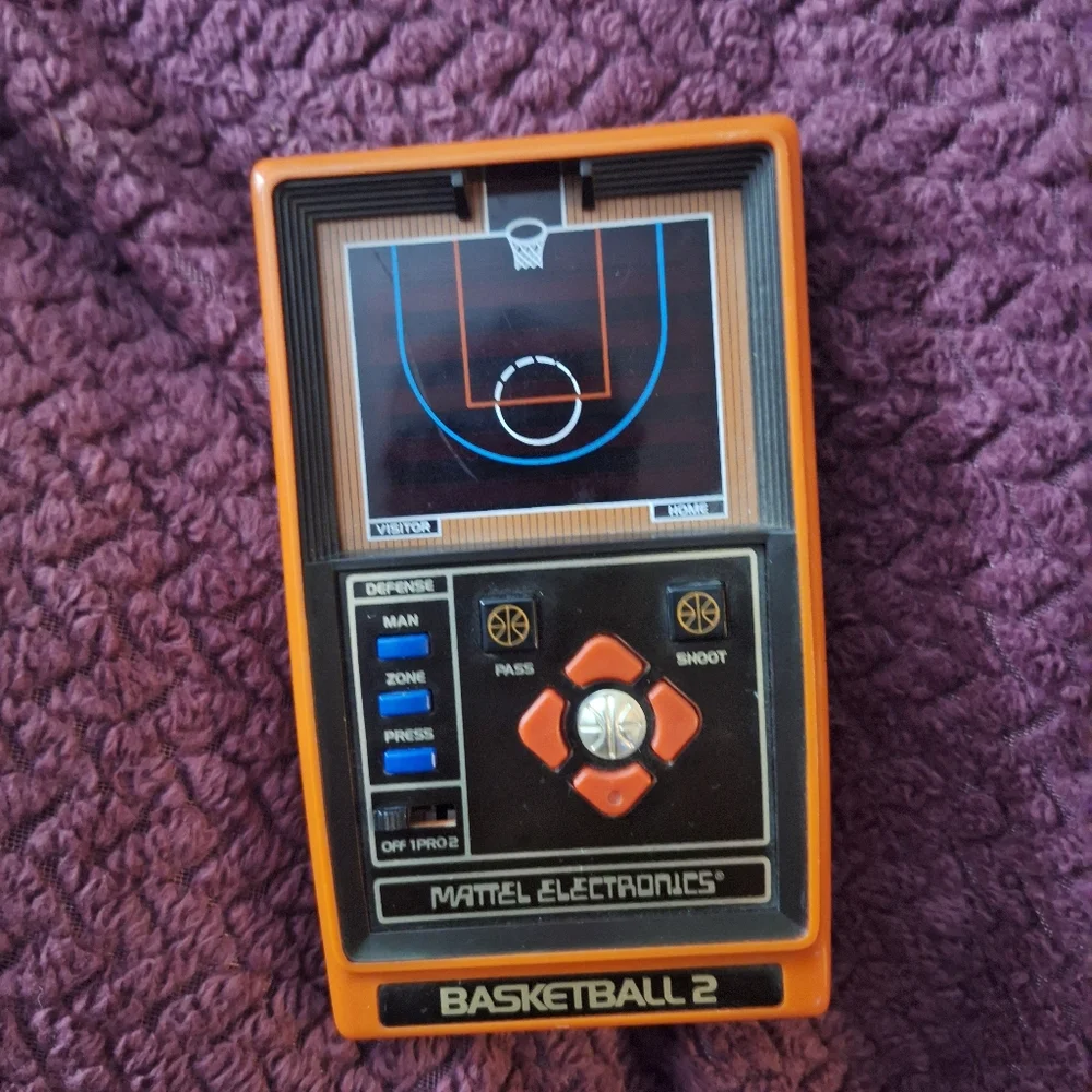 BASKETBALL 2 Vintage Mattel Handheld Console - Vibrant Orange